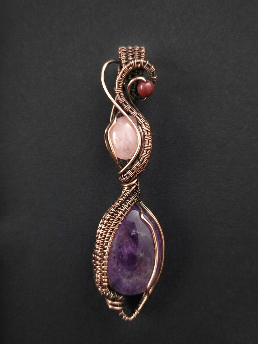 Móðir’s Embrace - Trapiche Amethyst & Rose Quartz - Image 2