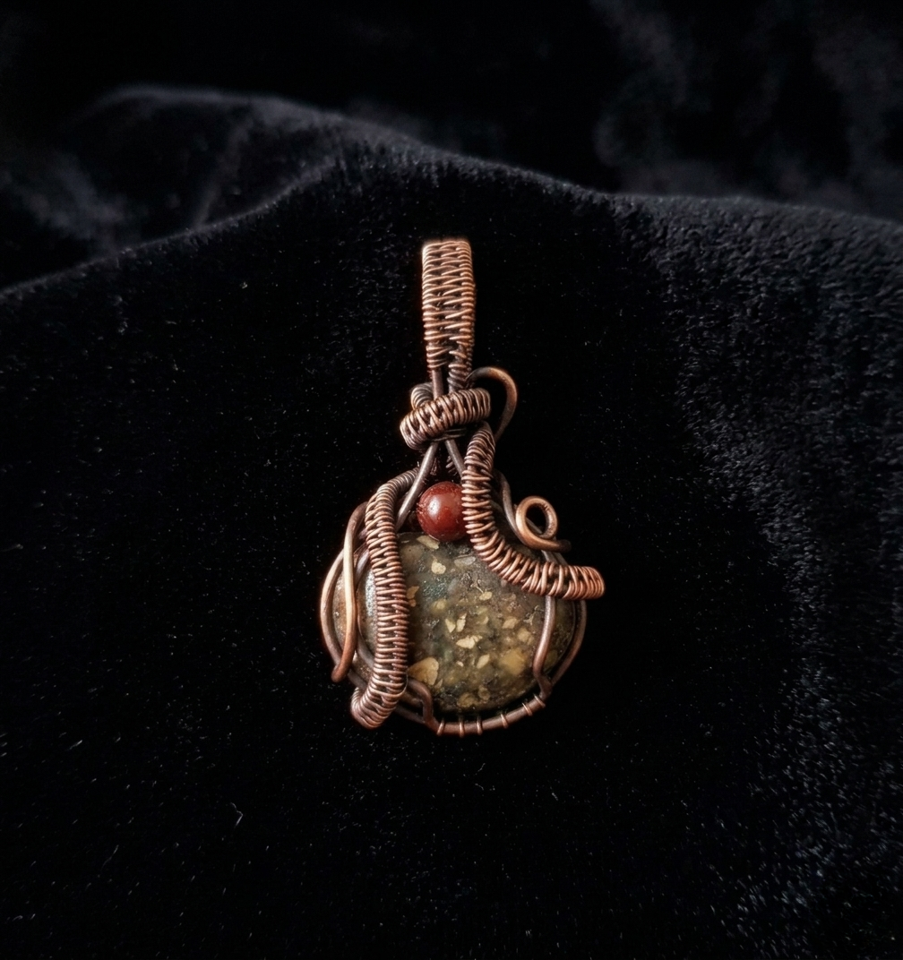 Hati's Shadow - Porphyry - Image 2