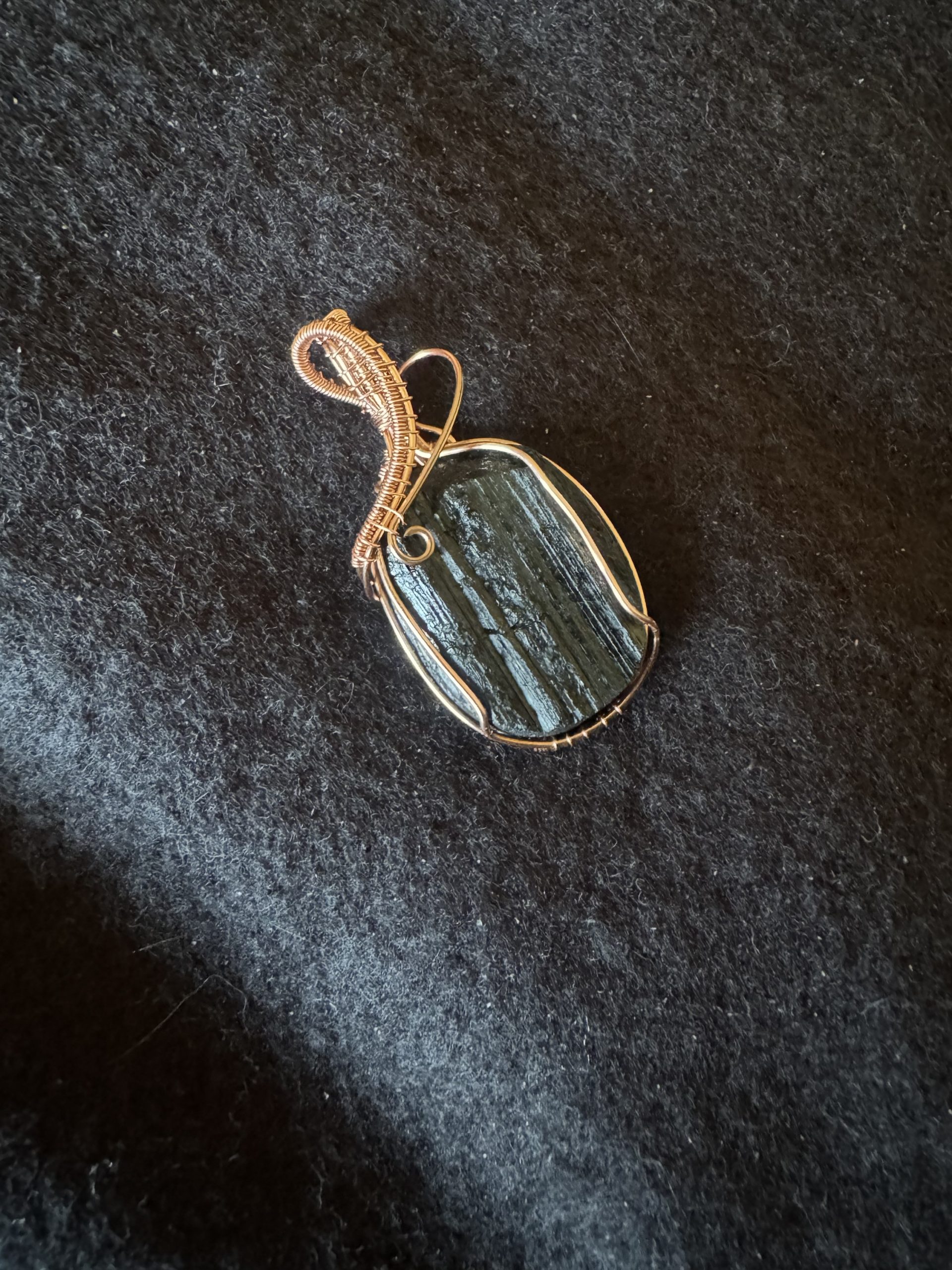 Skjöldr - Black Tourmaline - Image 2