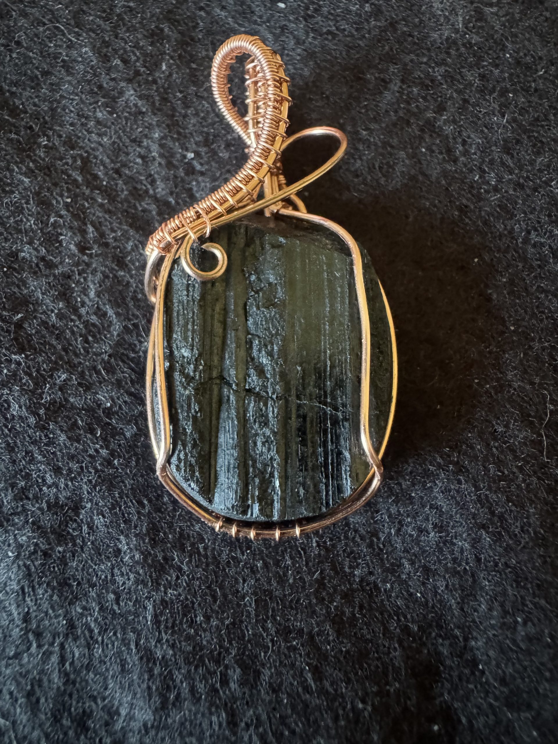 Skjöldr - Black Tourmaline - Image 3