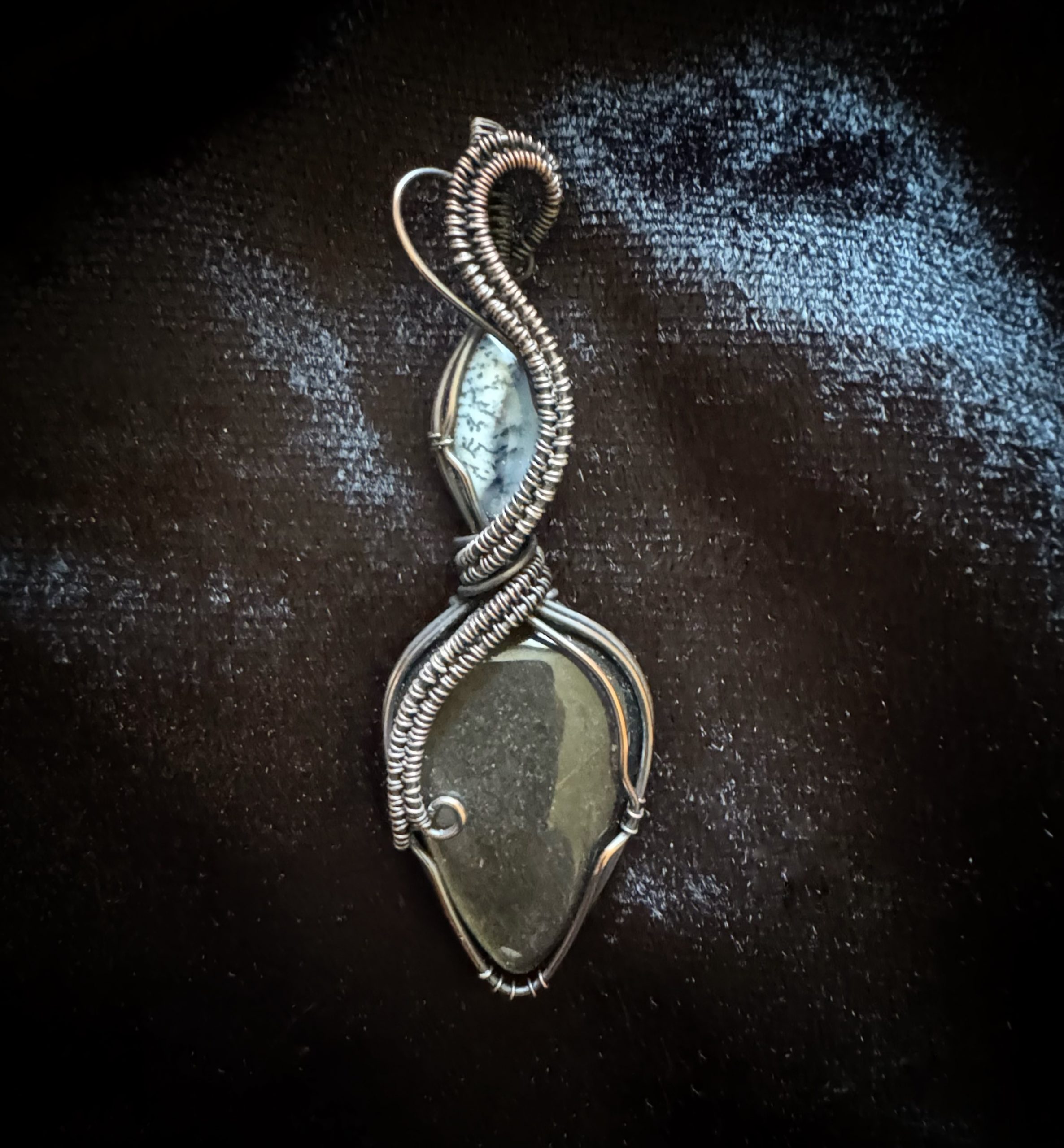 Winter in Niflheim - Silver Sheen Obsidian - Image 2